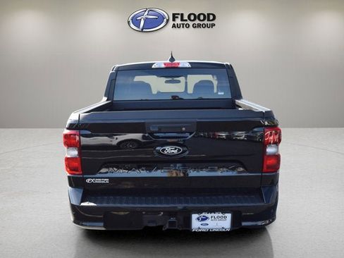 New 2025 Ford Maverick Lobo image 3