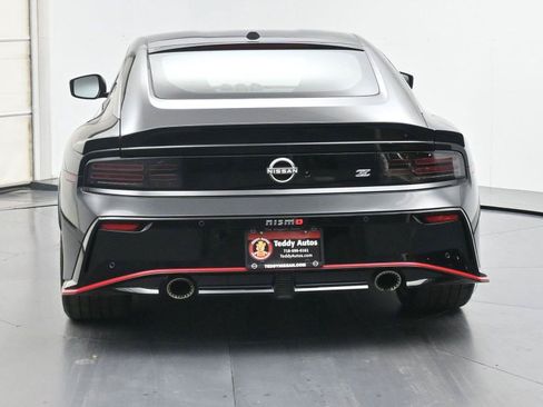 Certified 2024 Nissan Z NISMO w/ Floor Mat Package RWD image 28
