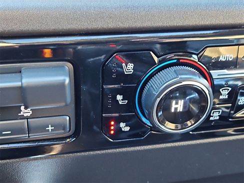 Used 2024 Chevrolet Silverado 1500 High Country w/ Midnight Edition image 22