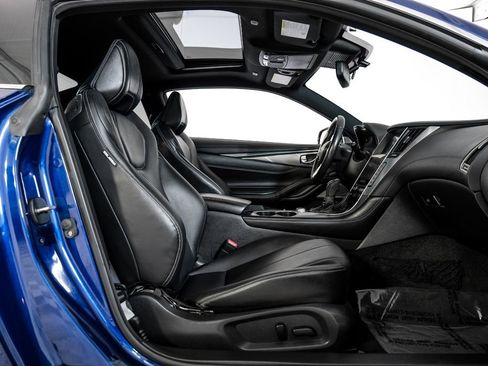 Used 2019 INFINITI Q60 3.0t Luxe w/ Essential Package image 37