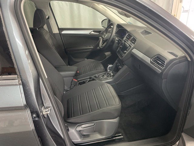 Certified 2024 Volkswagen Tiguan S AWD/4WD image 4