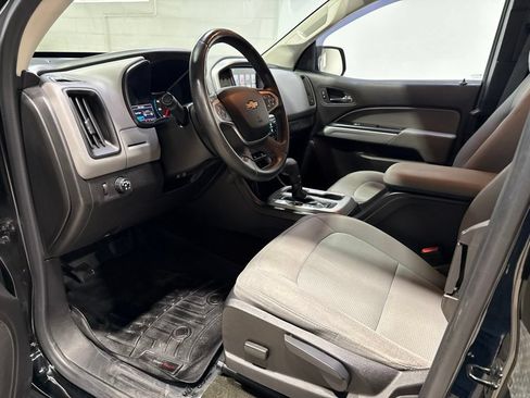 Used 2016 Chevrolet Colorado LT w/ LT Convenience Package RWD image 22