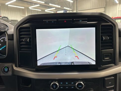 Certified 2021 Ford F150 XLT w/ Equipment Group 302A High image 21