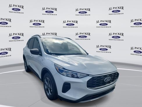 New 2026 Ford Escape ST-Line image 7