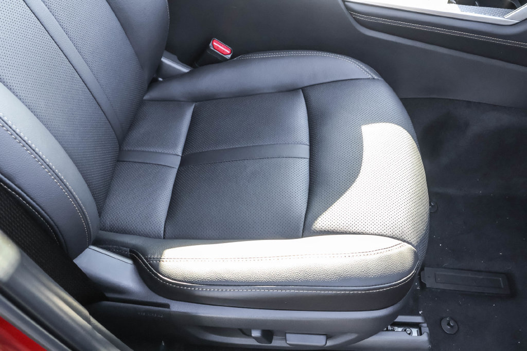 Used 2025 MAZDA CX-70 3.3 Turbo w/ Premium Package AWD/4WD image 41