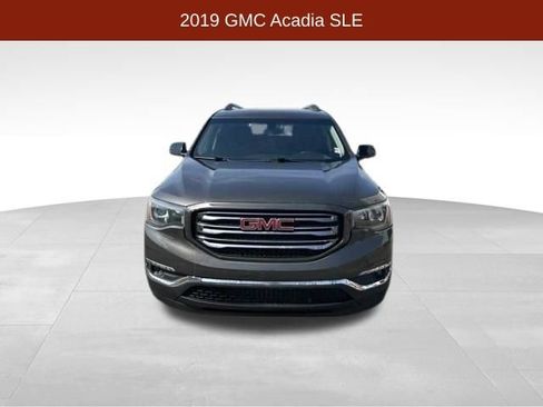 Used 2019 GMC Acadia SLE w/ Driver Alert Package I AWD/4WD image 2
