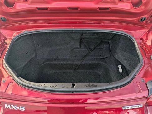 Used 2022 MAZDA MX-5 Miata Sport image 6