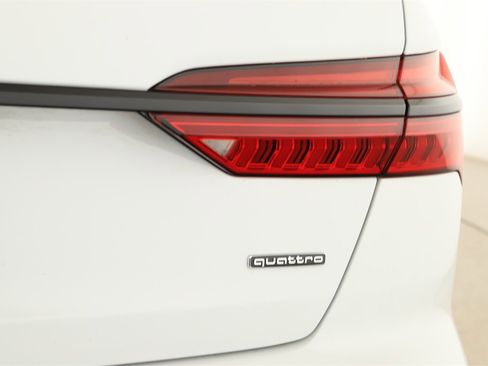 Certified 2025 Audi A6 Premium Plus w/ Premium Plus Package image 30