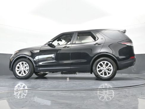 Used 2020 Land Rover Discovery SE image 55