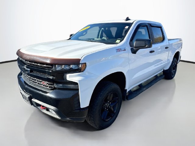 Used 2020 Chevrolet Silverado 1500 LT Trail Boss AWD/4WD image 3