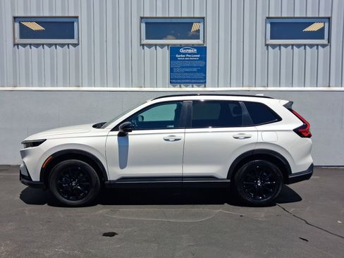Used 2026 Honda CR-V Sport image 2