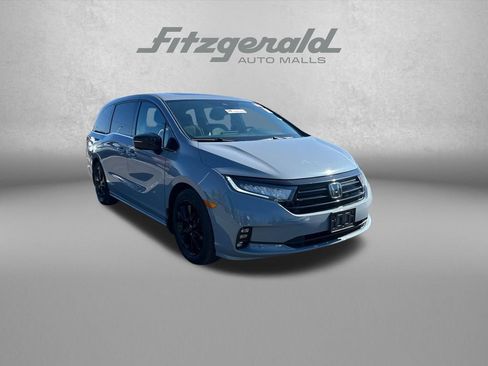 Used 2023 Honda Odyssey Sport image 7