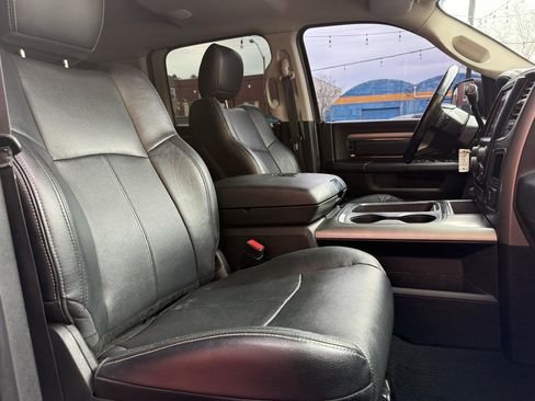 Used 2018 RAM 2500 Laramie w/ Sport Appearance Group image 27