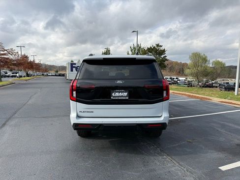 New 2025 Ford Expedition Platinum w/ Stealth Performance Package image 6