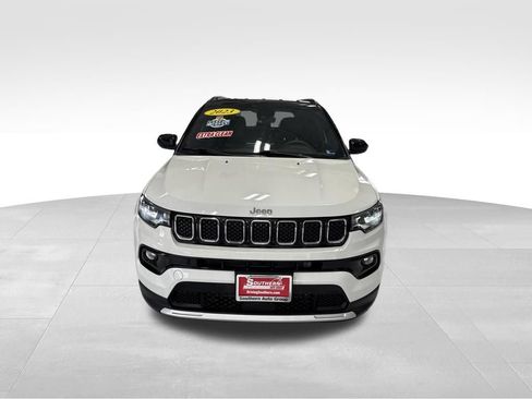 Used 2023 Jeep Compass Limited w/ Elite Group AWD/4WD image 9