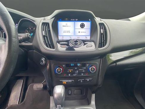Used 2017 Ford Escape Titanium FWD image 12
