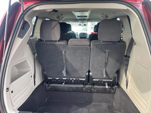 Used 2011 Dodge Grand Caravan Crew image 12