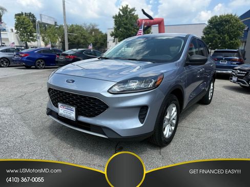 Used 2022 Ford Escape SE image 1