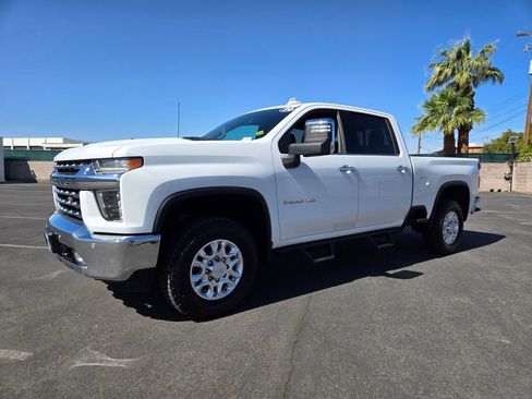 Used 2020 Chevrolet Silverado 2500 LTZ w/ LTZ Plus Package image 2