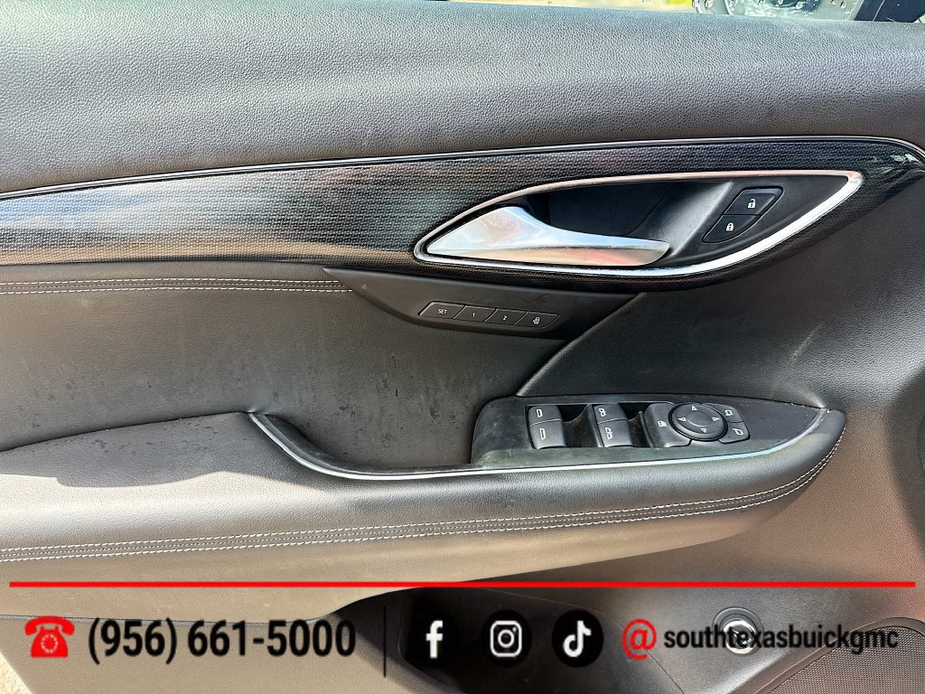Used 2023 Buick Envision Essence AWD/4WD image 10