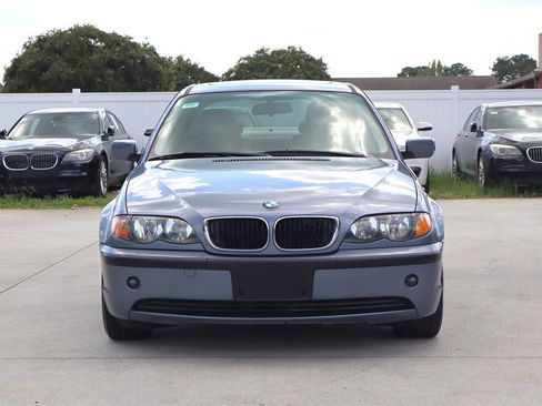 Used 2002 BMW 325i Sedan RWD image 2