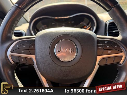 Used 2020 Jeep Grand Cherokee Overland image 17