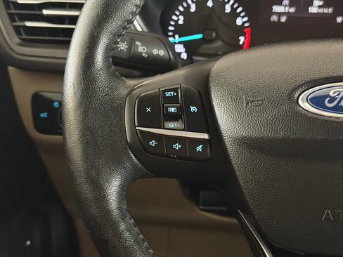 Used 2020 Ford Escape SEL FWD image 32