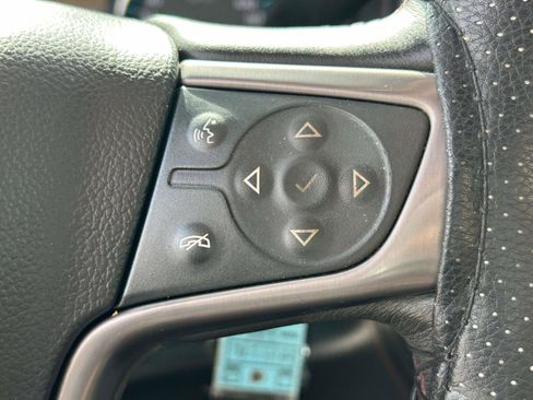 Used 2017 GMC Sierra 2500 SLT w/ All Terrain X HD Package image 21