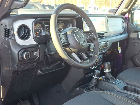 New 2026 Jeep Gladiator Sport image 7