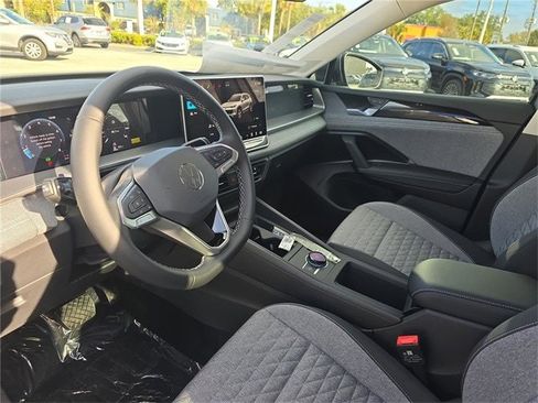 New 2026 Volkswagen Tiguan S image 14