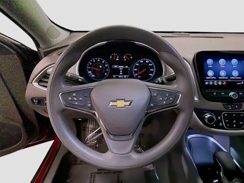 Used 2024 Chevrolet Malibu LT FWD image 13