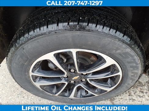 Used 2025 Chevrolet TrailBlazer LT AWD/4WD image 9