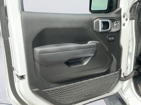 Certified 2025 Jeep Wrangler Unlimited Sport AWD/4WD image 18