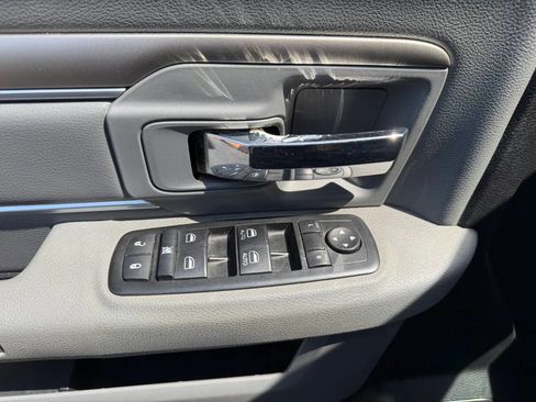 Used 2014 RAM 2500 Big Horn AWD/4WD image 30