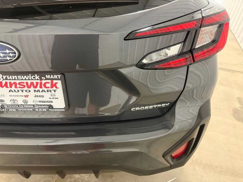 Certified 2024 Subaru Crosstrek 2.0i Premium AWD/4WD image 18