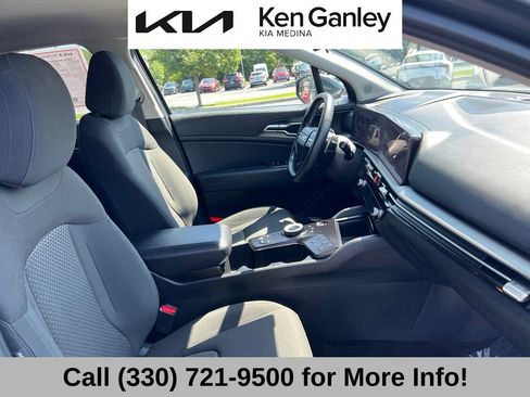 Certified 2026 Kia Sportage LX FWD image 57