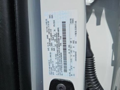 Used 2025 Ford F150 Lariat w/ Equipment Group 502A High AWD/4WD image 17