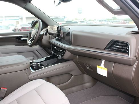 New 2026 Chevrolet Tahoe LT w/ Comfort Package RWD image 30