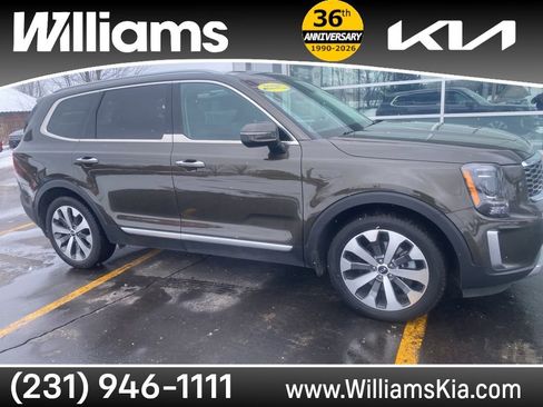 Used 2020 Kia Telluride S w/ S 8 Passenger Seating Package image 2