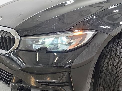 Used 2020 BMW 330i xDrive Sedan w/ Driving Assistance Package image 31