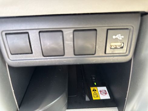 Used 2022 Toyota Corolla Cross LE FWD image 18