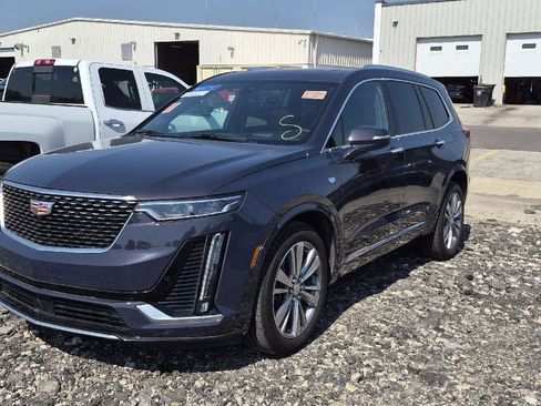 Used 2024 Cadillac XT6 Premium Luxury w/ Technology Package AWD/4WD image 1