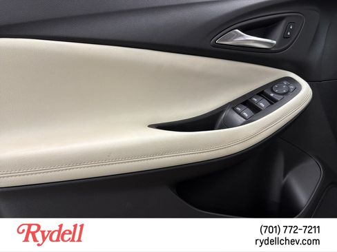 Used 2024 Buick Encore GX Preferred FWD image 11