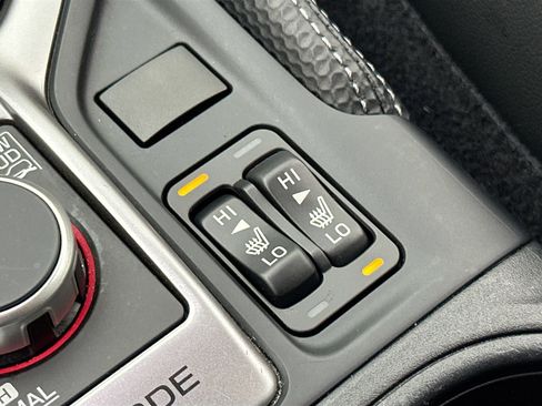 Used 2022 Subaru Forester Touring image 21