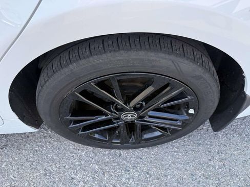 Used 2025 Toyota Camry SE w/ Convenience Package image 11