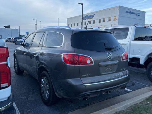 Used 2011 Buick Enclave CXL w/ LPO, Cargo Convenience Pkg FWD image 4