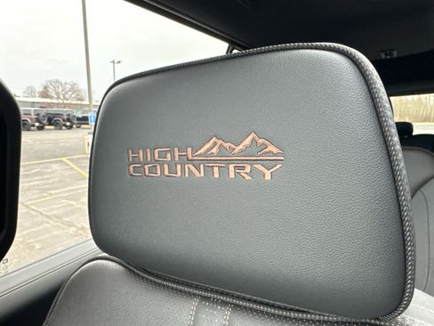 New 2026 Chevrolet Tahoe High Country image 33