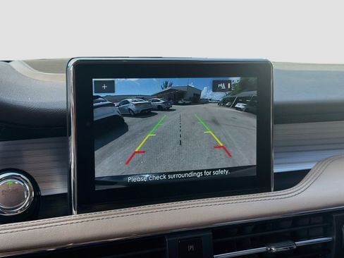 Used 2022 Lincoln Corsair FWD image 11