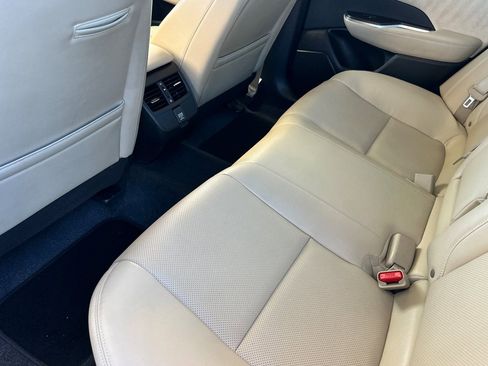 Used 2020 Honda Clarity Touring image 11