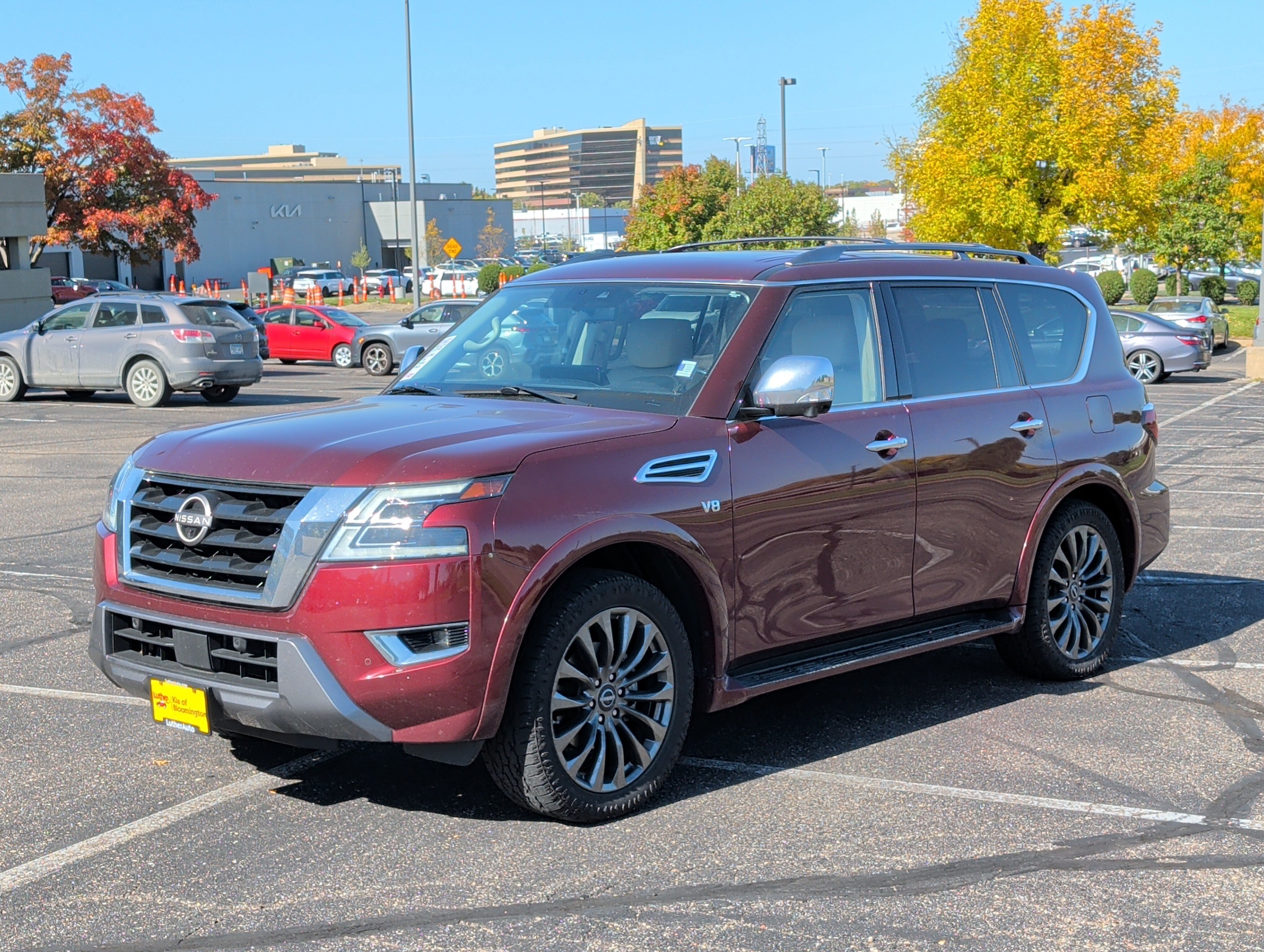 Used 2021 Nissan Armada Platinum w/ Captain's Chairs Package AWD/4WD image 2